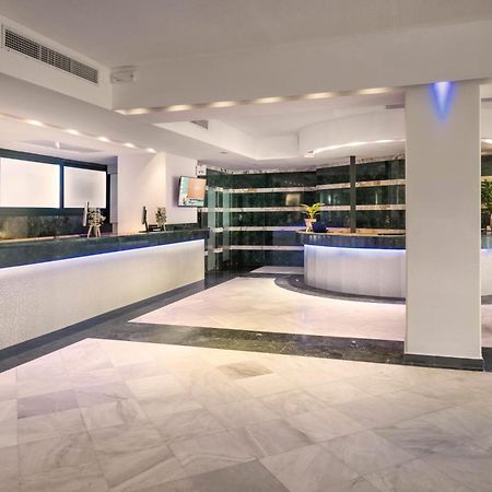 Sol Milanos Pingueinos Hotel Son Bou Exterior photo